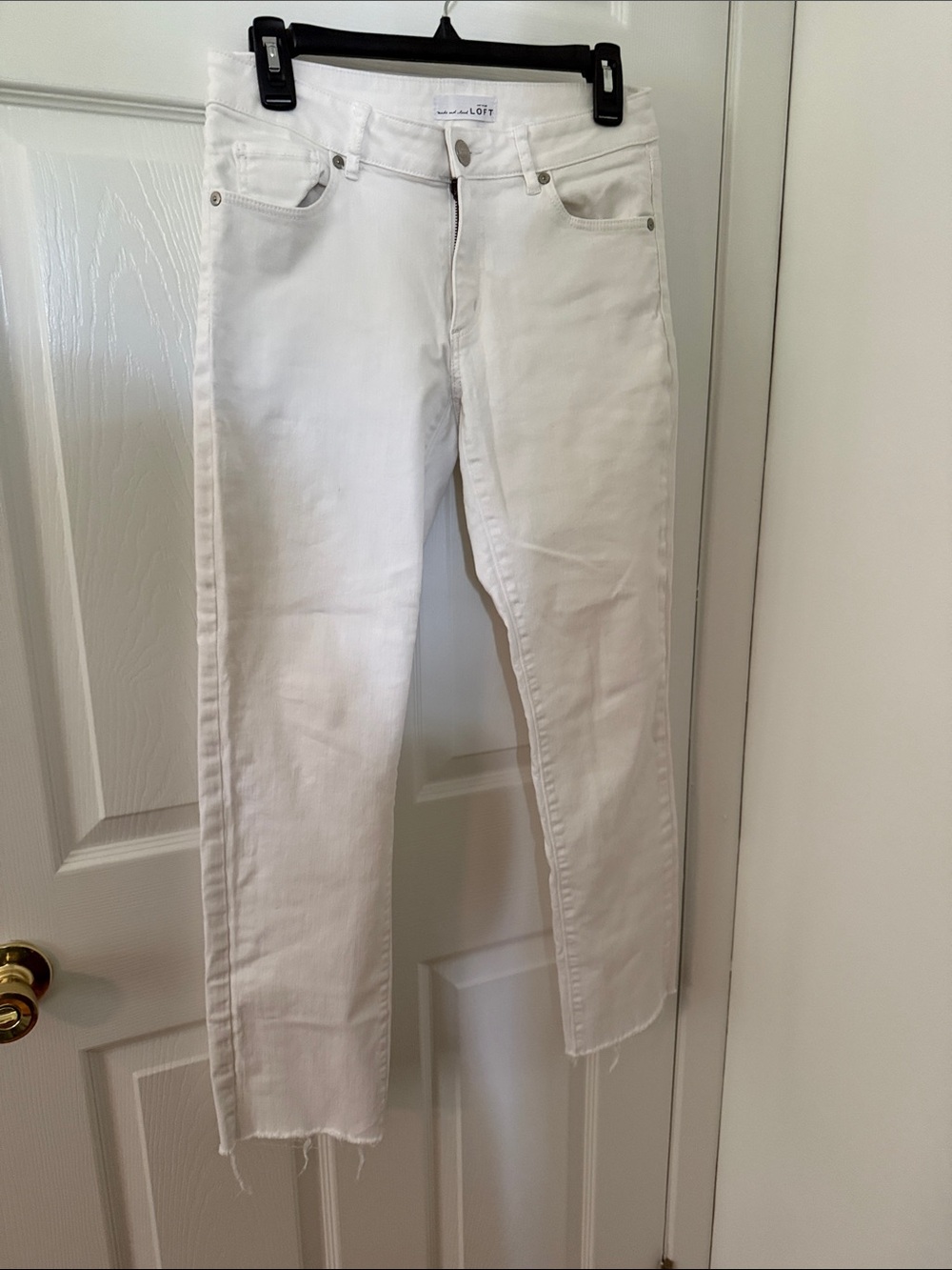 LOFT White Cropped Straight Jeans